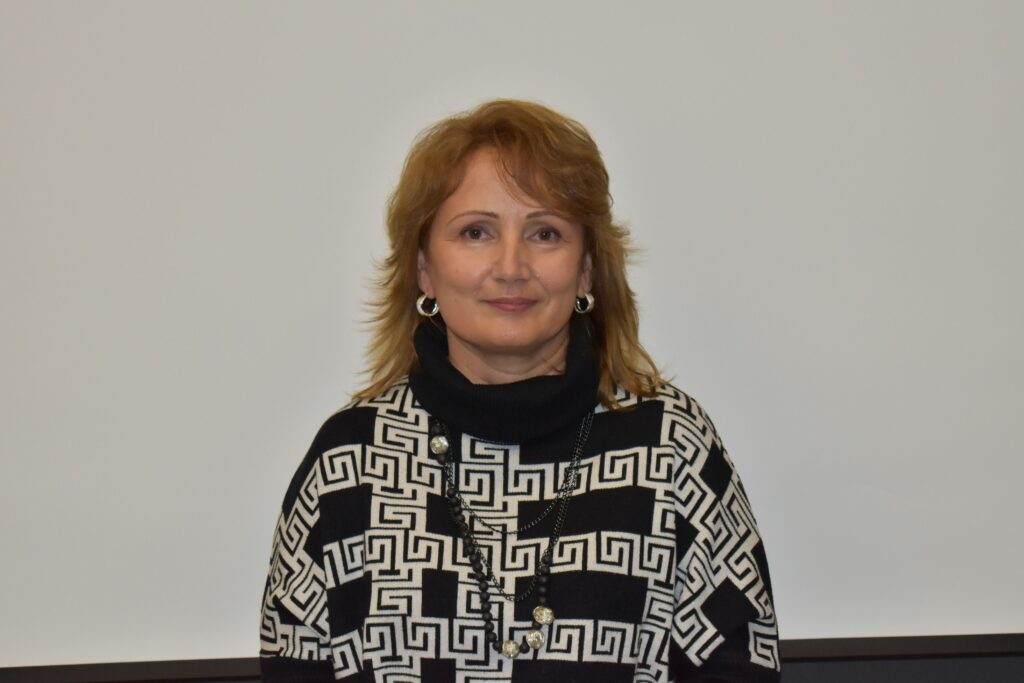 Κουτσαμάνη Έφη